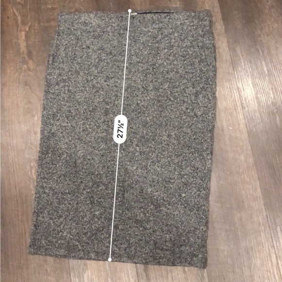 Old Navy Jersey Knit Midi Pencil Skirt - Picture 7 of 8